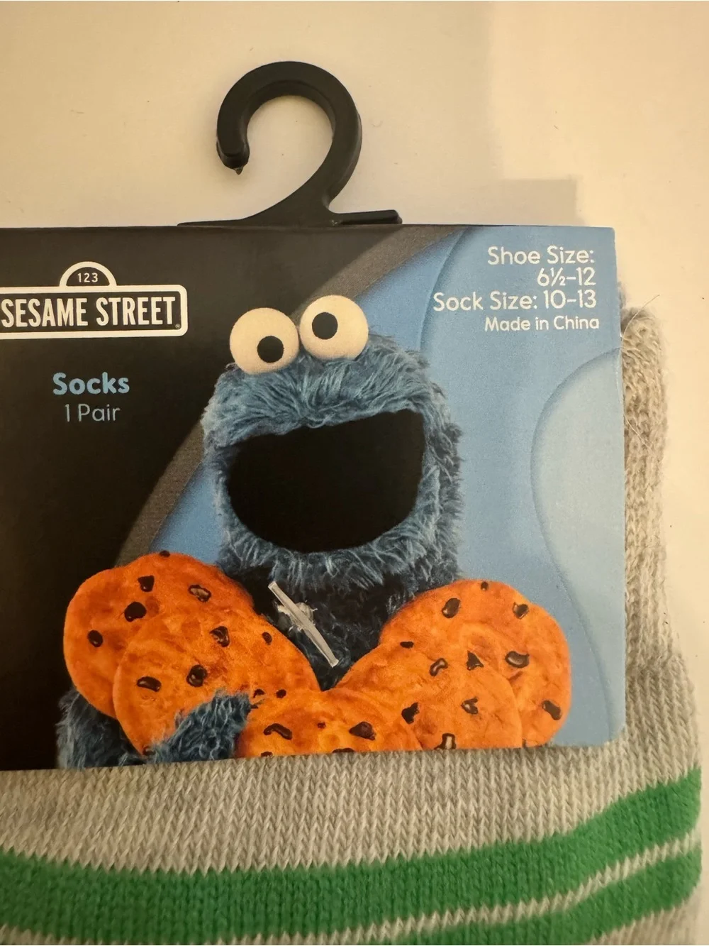 2 Pairs of Sesame Street branded Socks